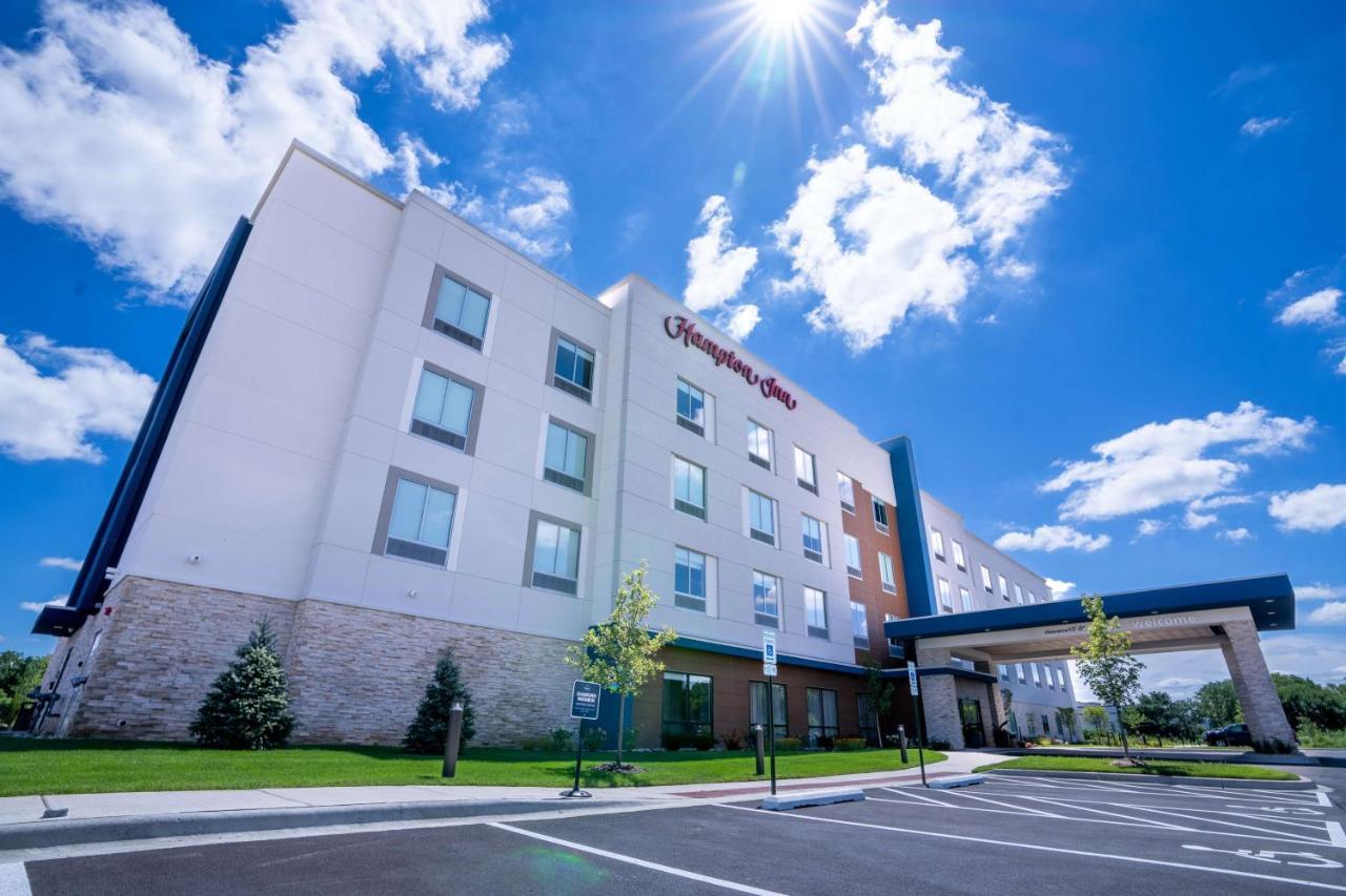 Hampton Inn By Hilton Huntley Chicago Exterior foto